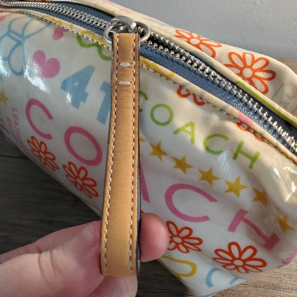 Coach Classic Logo Off White & Multi-colored Mini Bag RARE *see description* - Picture 4 of 16